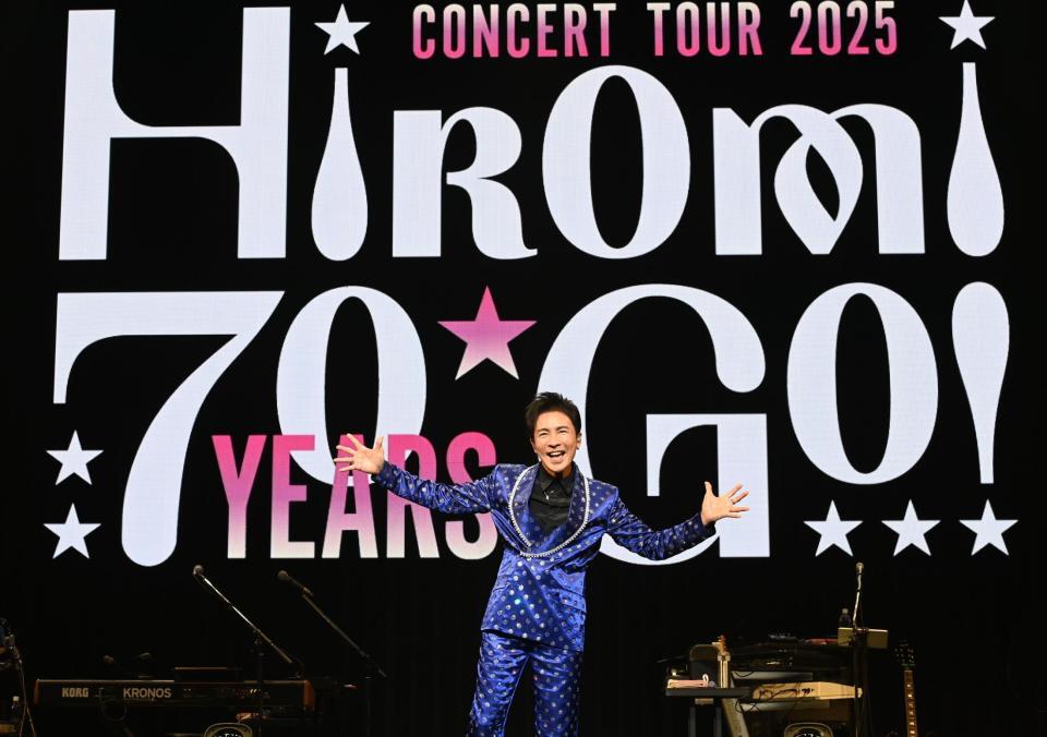 　全国ツアースタートで気合が入る郷ひろみ（撮影・園田高夫）