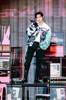 　パフォーマンスするＹＥＯＵＮＪＵＮ　ⓟ＆©　ＢＩＧＨＩＴ　ＭＵＳＩＣ