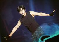 　パフォーマンスするＴＡＥＨＹＵＮ　ⓟ＆©　ＢＩＧＨＩＴ　ＭＵＳＩＣ