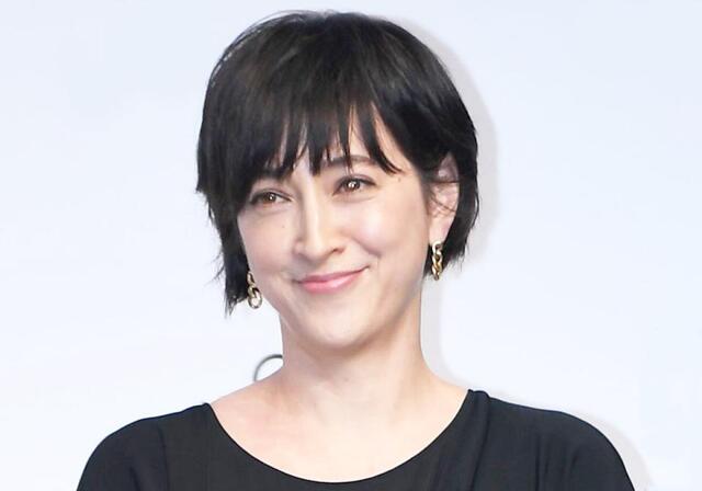 滝川クリステル　福島みずほ議員を訪問