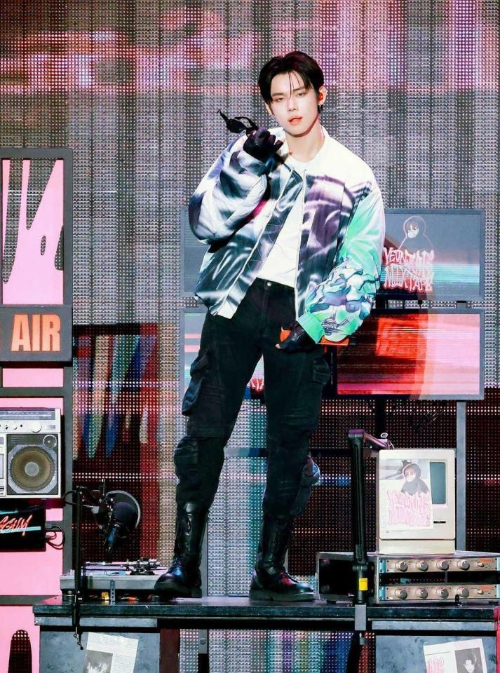 　パフォーマンスするＹＥＯＵＮＪＵＮ　ⓟ＆©　ＢＩＧＨＩＴ　ＭＵＳＩＣ