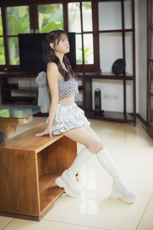 　ＳＫＥ４８中野愛理１ｓｔ写真集「可愛いと言って欲しい」　©ＫＡＤＯＫＡＷＡ　©Ｚｅｓｔ，Ｉｎｃ．ＰＨＯＴＯ／田中智久