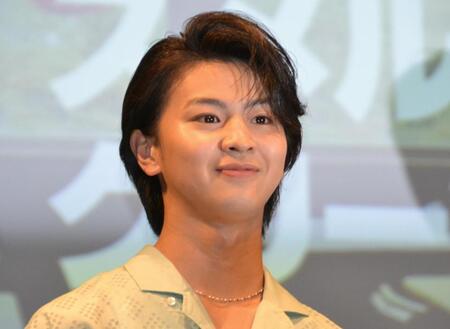 　映画「劇場版　スメルズ　ライク　グリーン　スピリット」完成披露上演会に登場した藤本洸大