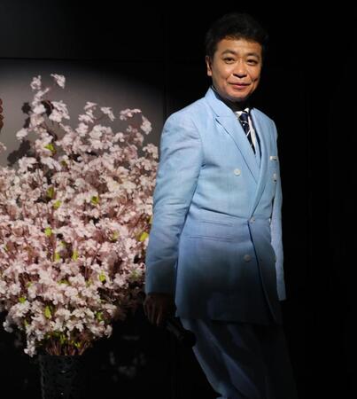 　アンバサダーに就任した中山秀征（撮影・西岡正）