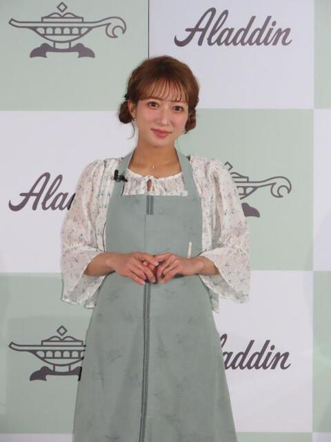 第5子妊娠中の辻希美 ふっくらお腹のエプロン姿 つわりは「つらかった