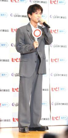 　クイズに挑戦した岩田剛典