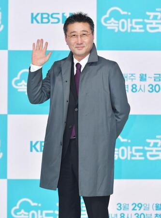 　韓国放送局・ＫＢＳの公式インスタグラム＠ｍｙｌｏｖｅｋｂｓより　チェ・ジョンウさん