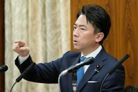 　参院農林水産委で答弁する小泉農相