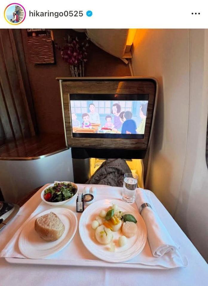 　石田ひかりのインスタグラム＠ｈｉｋａｒｉｎｇｏ０５２５より