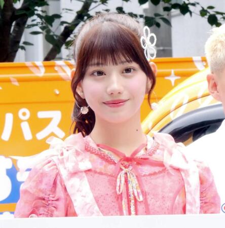 　イベントに出席した白石まゆみ