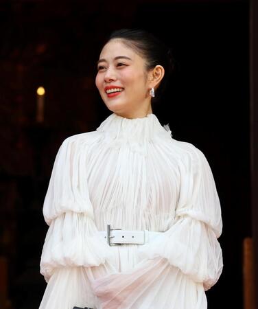 　「国宝」ジャパンプレミアで笑顔を見せる高畑充希（撮影・山口登）