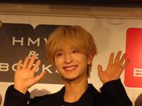 　ファースト写真集の発売記念イベントを行ったＦＡＮＴＡＳＴＩＣＳの木村慧人