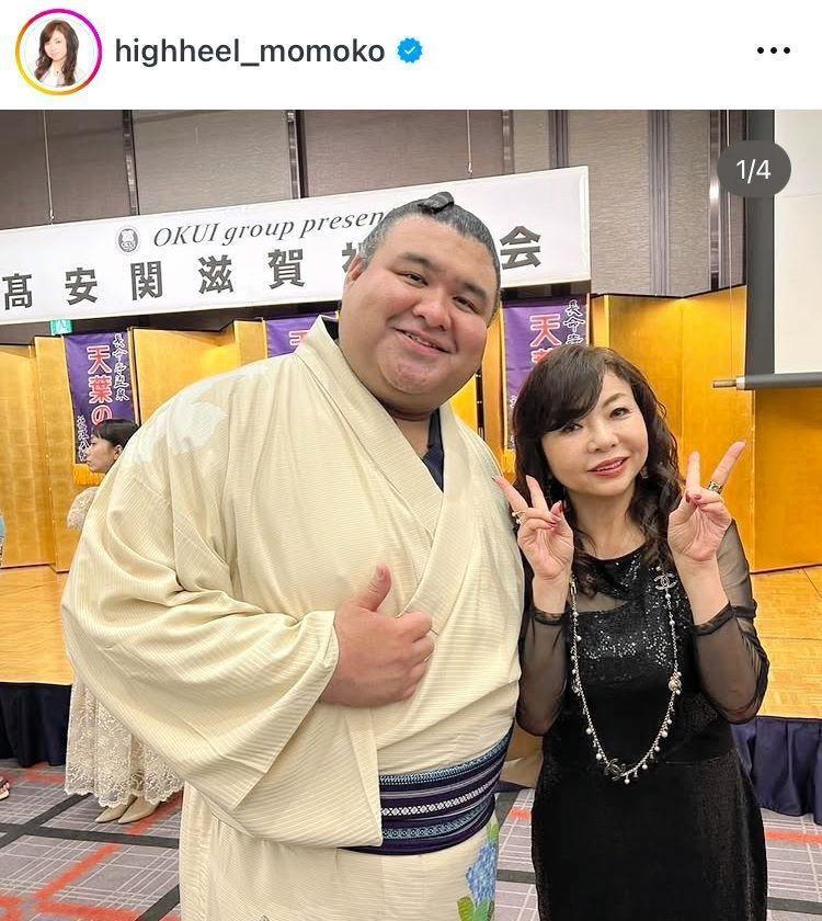 モモコのインスタグラム＠ｈｉｇｈｈｅｅｌ＿ｍｏｍｏｋｏより