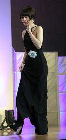 　ギャラクシー賞テレビ部門個人賞を受賞した杉咲花（撮影・佐藤厚）