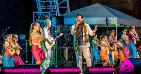 　ステージで熱唱を繰り広げたＴＵＢＥの前田亘輝　