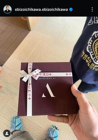 市川團十郎のインスタグラム（＠ｅｂｉｚｏｉｃｈｉｋａｗａ．ｅｂｉｚｏｉｃｈｉｋａｗａ）より