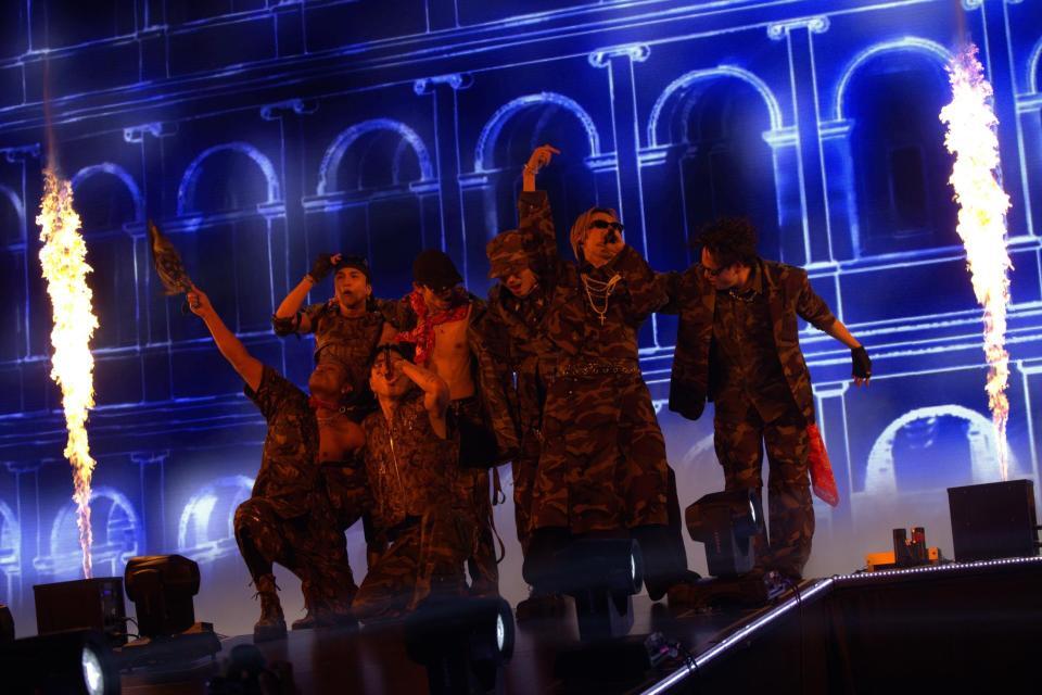 　ステージ上で肩を組んでブチ上がった三代目　Ｊ　ＳＯＵＬ　ＢＲＯＴＨＥＲＳ