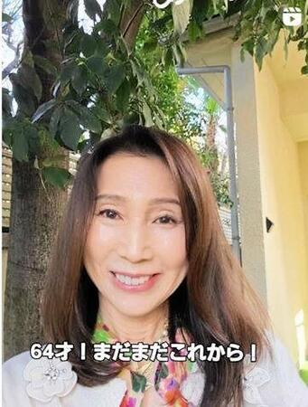 武東由美のインスタグラム＠ｐｏｃｈａｌｉｍｅ１２（２４年１２月２７日付）より