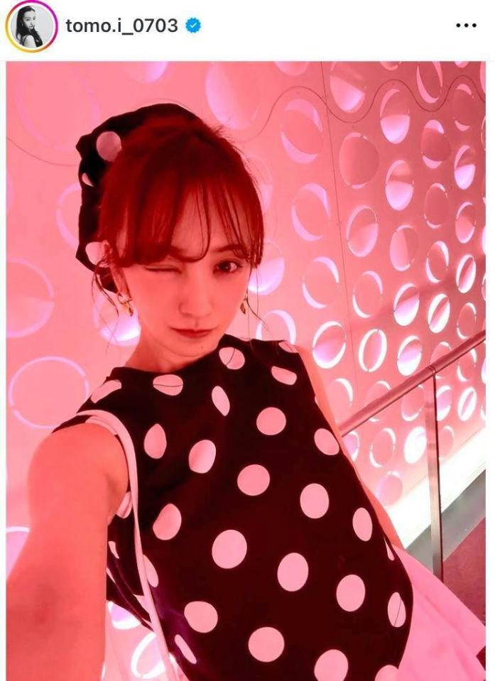 板野友美のインスタグラム＠ｔｏｍｏ．ｉ＿０７０３より