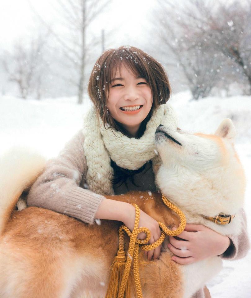 秋元真夏 乃木坂卒業後初のフォトブック 誕生日の8・20発売/芸能