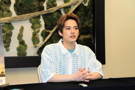 　主演舞台について語る中山優馬