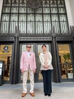 　「タモリステーション」に出演するタモリ（左）と渡辺瑠海アナウンサー