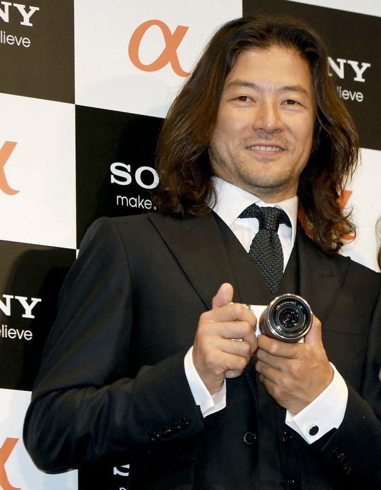 　浅野忠信（１０年５月）