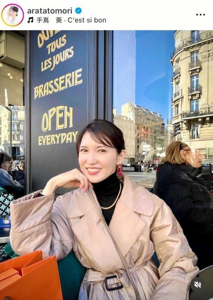 　友利新のインスタグラム＠ａｒａｔａｔｏｍｏｒｉより