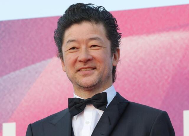 　浅野忠信