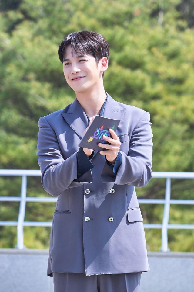 　韓国芸能プロダクション・ＩＨＱの公式Ｘ＠ｓｉｄｕｓｈｑ＿ｅｎｔより　俳優のパク・ギウン