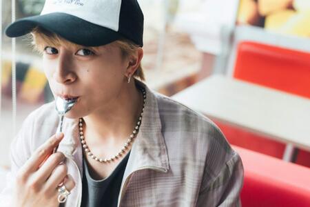 　白濱亜嵐写真集「Ｈａｌｌｅｌｕｊａｈ！！」先行カット©小学館　撮影・田形千紘