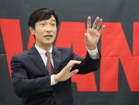 　取材会に参加した堺雅人（撮影・石井剣太郎）