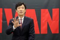 　取材会に参加した堺雅人（撮影・石井剣太郎）