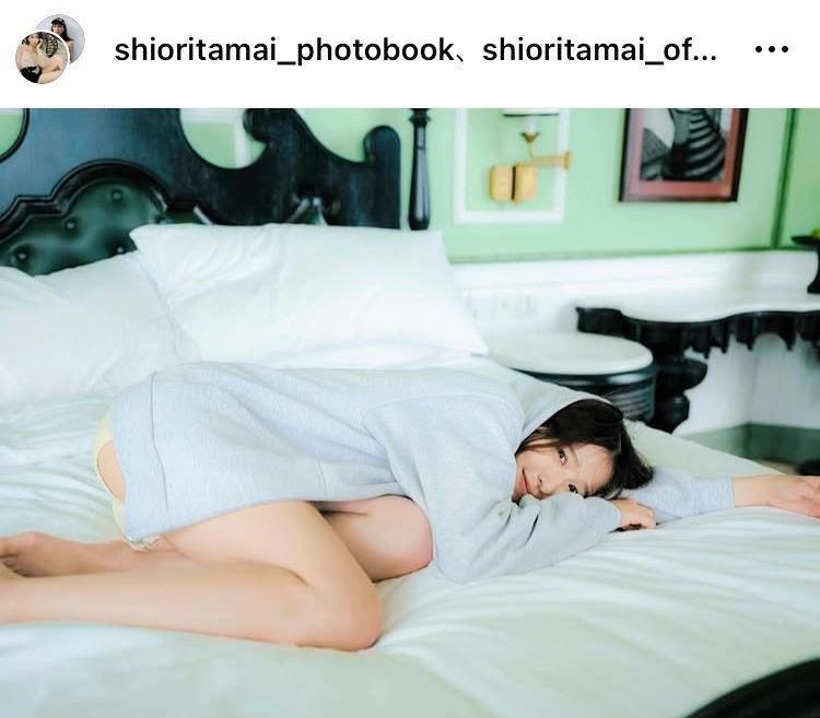 彼女感満載のカットも。玉井詩織のインスタグラム＠ｓｈｉｏｒｉｔａｍａｉ＿ｏｆｆｉｃｉａｌより
