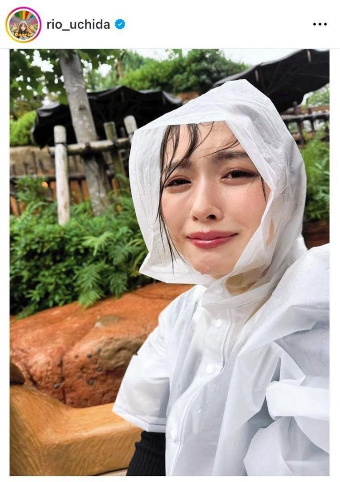びしょ濡れ半泣きｗ内田理央のインスタグラム＠ｒｉｏ＿ｕｃｈｉｄａより
