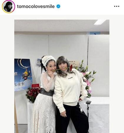 海原ともこのインスタグラム＠ｔｏｍｏｃｏｌｏｖｅｓｍｉｌｅ（２４年１月１８日付）より