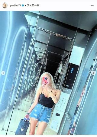 あびる優のインスタグラム＠ｙｕａｂｉｒｕ７４から