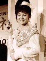 　１９８８年、会見に登場する南野陽子