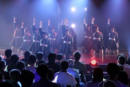 　「可能性こそが未来」公演に出演したＳＫＥ４８の１２、１３期生©２０２５　Ｚｅｓｔ，Ｉｎｃ．