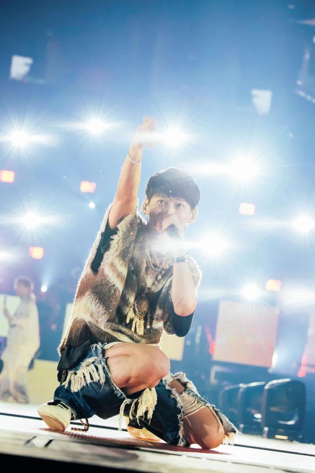 　ＵＶＥＲｗｏｒｌｄのＴＡＫＵＹＡ∞（撮影・横山マサト）