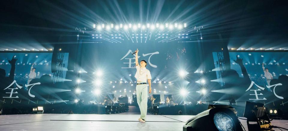 　東京ドーム公演を行ったＵＶＥＲｗｏｒｌｄ（撮影・横山マサト）