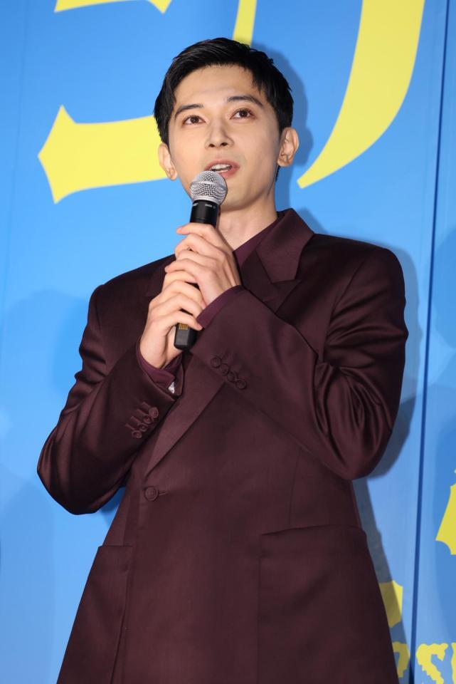 　完成披露試写会に参加した吉沢亮（撮影・石井剣太郎）