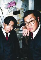 四天王のジェット（左）と卓也努力勝利さん