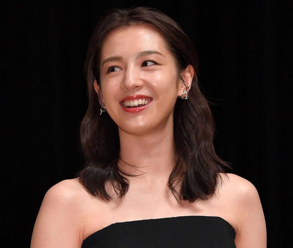 　宮内ひとみ（『桜庭ななみ』時代の２０２０年１１月撮影）