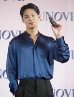 　最高のビジュアルで登壇したＳＥＶＥＮＴＥＥＮのＭＩＮＧＹＵ