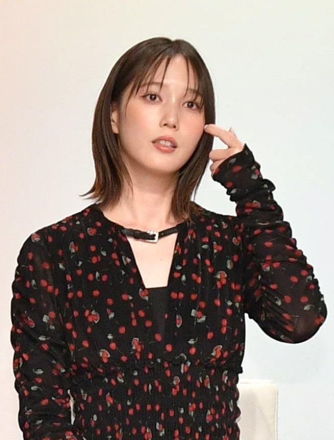 　制作発表に登場した本田翼（撮影・持木克友）