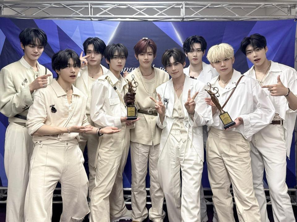 　ＺＥＲＯＢＡＳＥＯＮＥの公式Ｘ＠ＺＢ１＿ｏｆｆｉｃｉａｌより「Ｓｅｏｕｌ　Ｍｕｓｉｃ　Ａｗａｒｄｓ」で最優秀アルバム賞、本賞を受賞