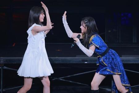 　Ｊｕｉｃｅ＝Ｊｕｉｃｅの新メンバーとなった林仁愛（左）と遠藤彩加里