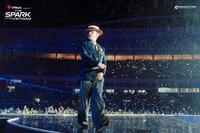 　Ｋ－ＳＴＡＲ　ＳＰＡＲＫ　ＩＮ　ＶＩＥＴＮＡＭの公式Ｆａｃｅｂｏｏｋより　雨の中ステージを披露するＧ－ＤＲＡＧＯＮ