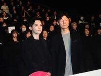 　「国宝」の大ヒット御礼舞台あいさつを行った（左から）吉沢亮、李相日監督